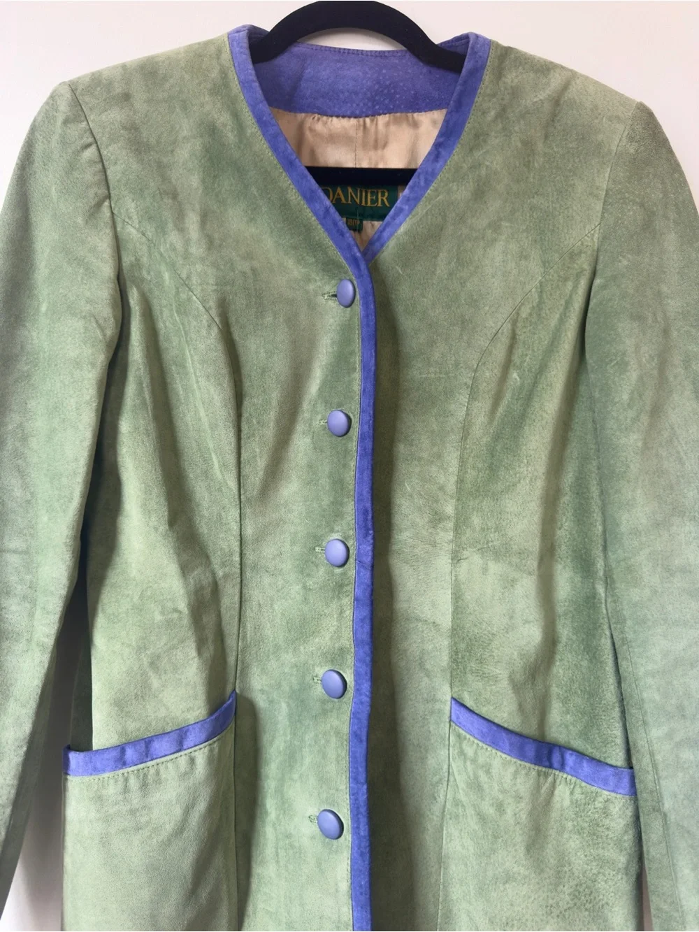 Vintage Danier suede blazer - Picture 4 of 7